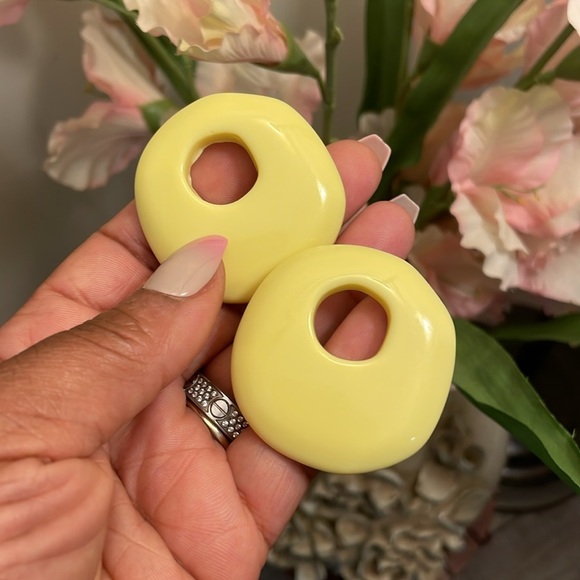 Zara Yellow Acrylic Small Hoops - Picture 9 of 10
